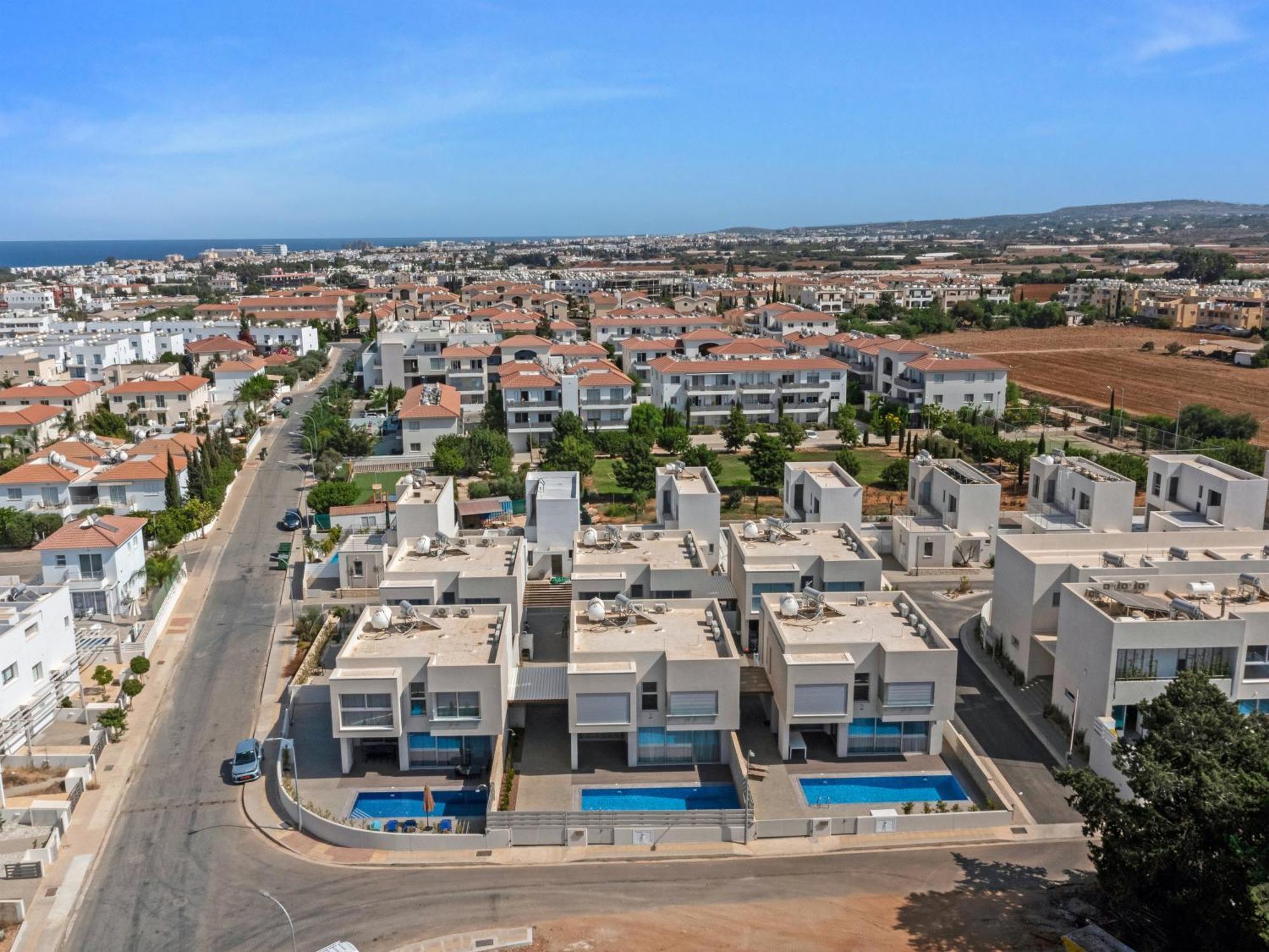 Sanders Mythical Blue Villas Paralimni Exteriör bild